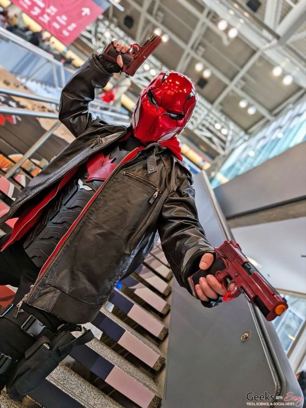 Isagaultcostume – Red Hood