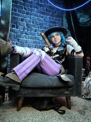 Isha new v. + Friend preview 3
