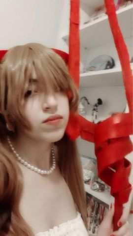 Asuka Figure (Closet)