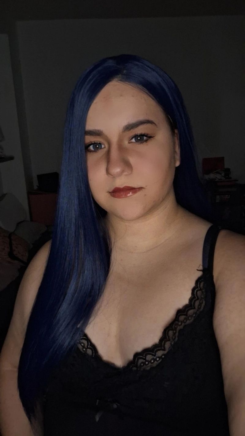 Bluwie_ – Caitlyn 💙