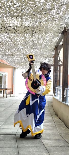 Mimikiwi.cos - Adam 