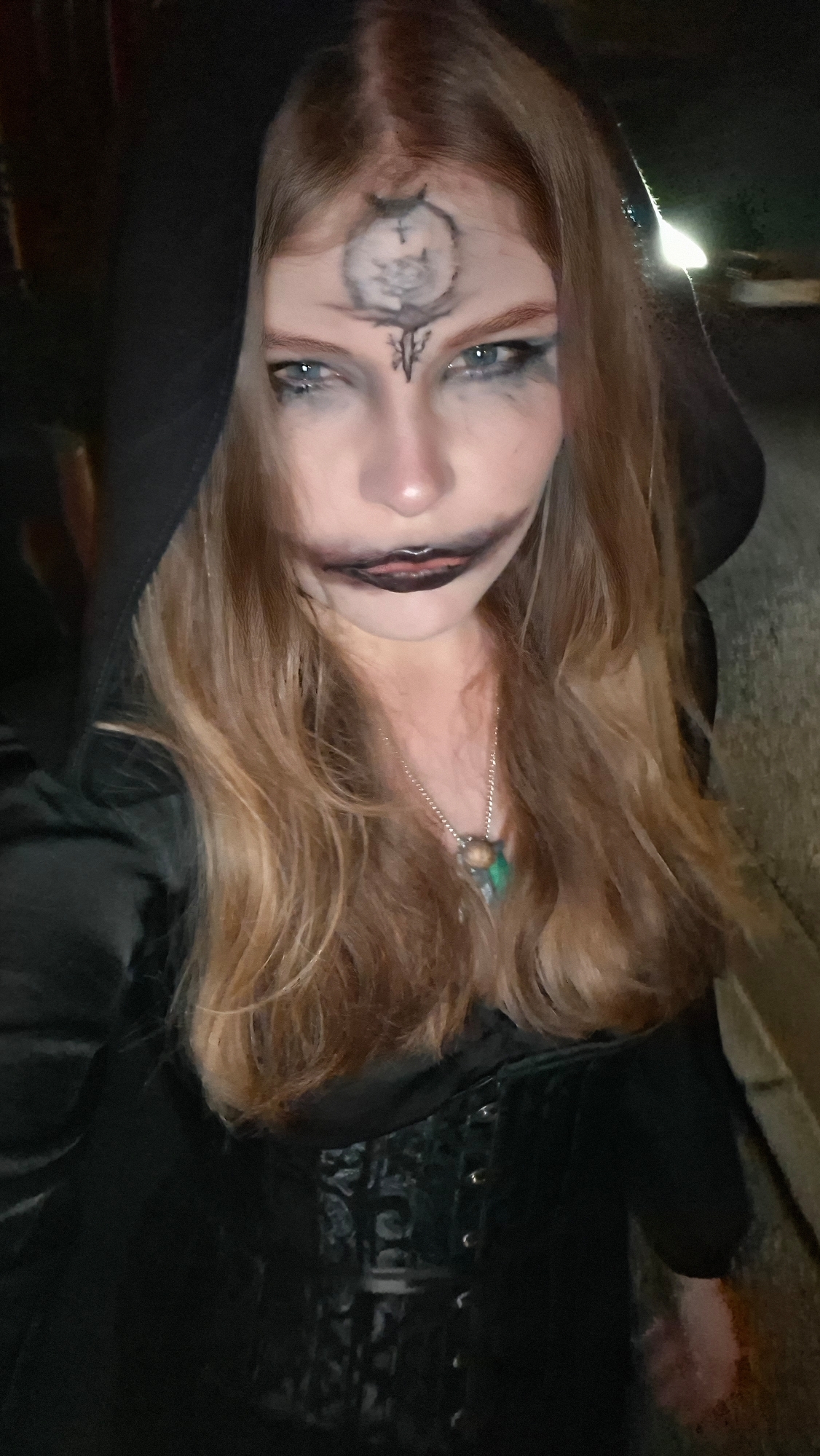 Bella Dimitrescu  - Photo 8