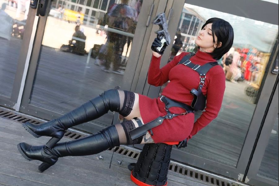 Moonflo.cos - Ada Wong 