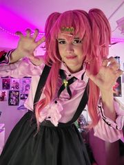 Momoi Airi (vampire) preview 3