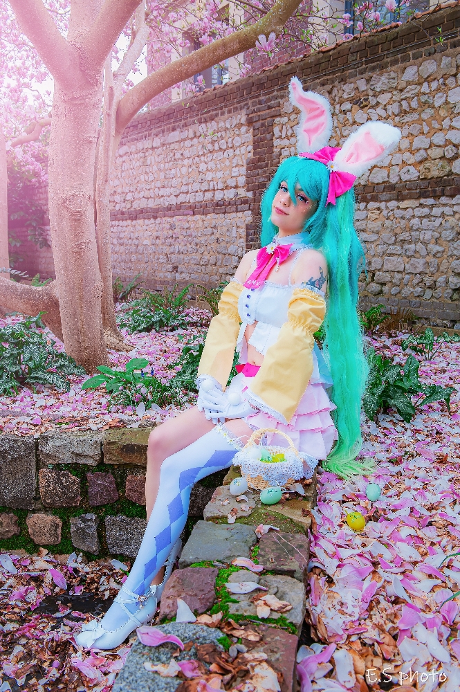Hatsune Miku - Photo 2