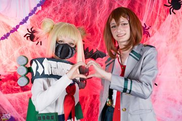 Toga x Ochaco preview 3