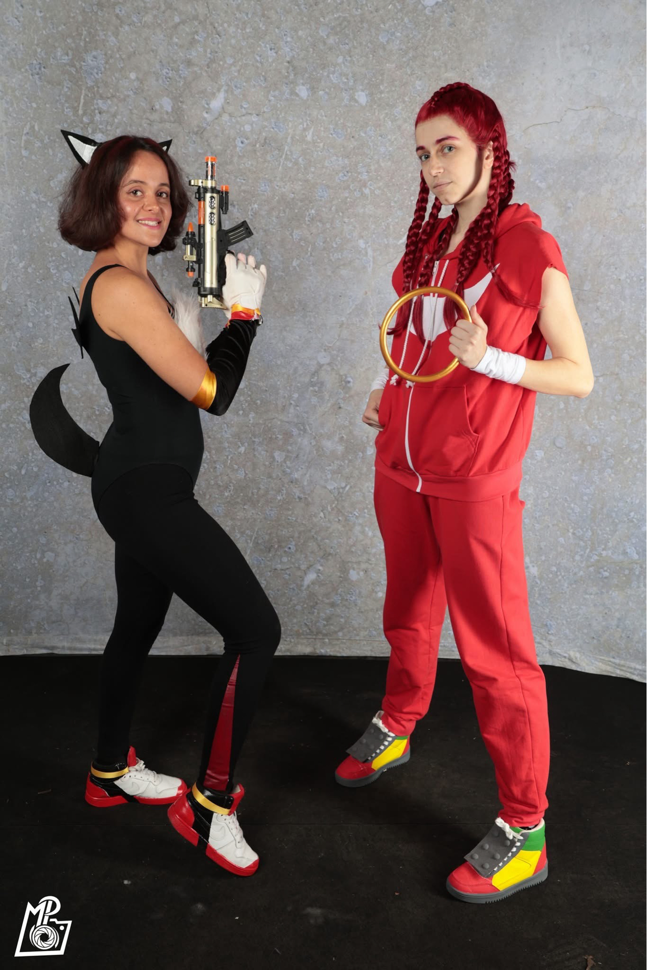 Knuckles, photo 6