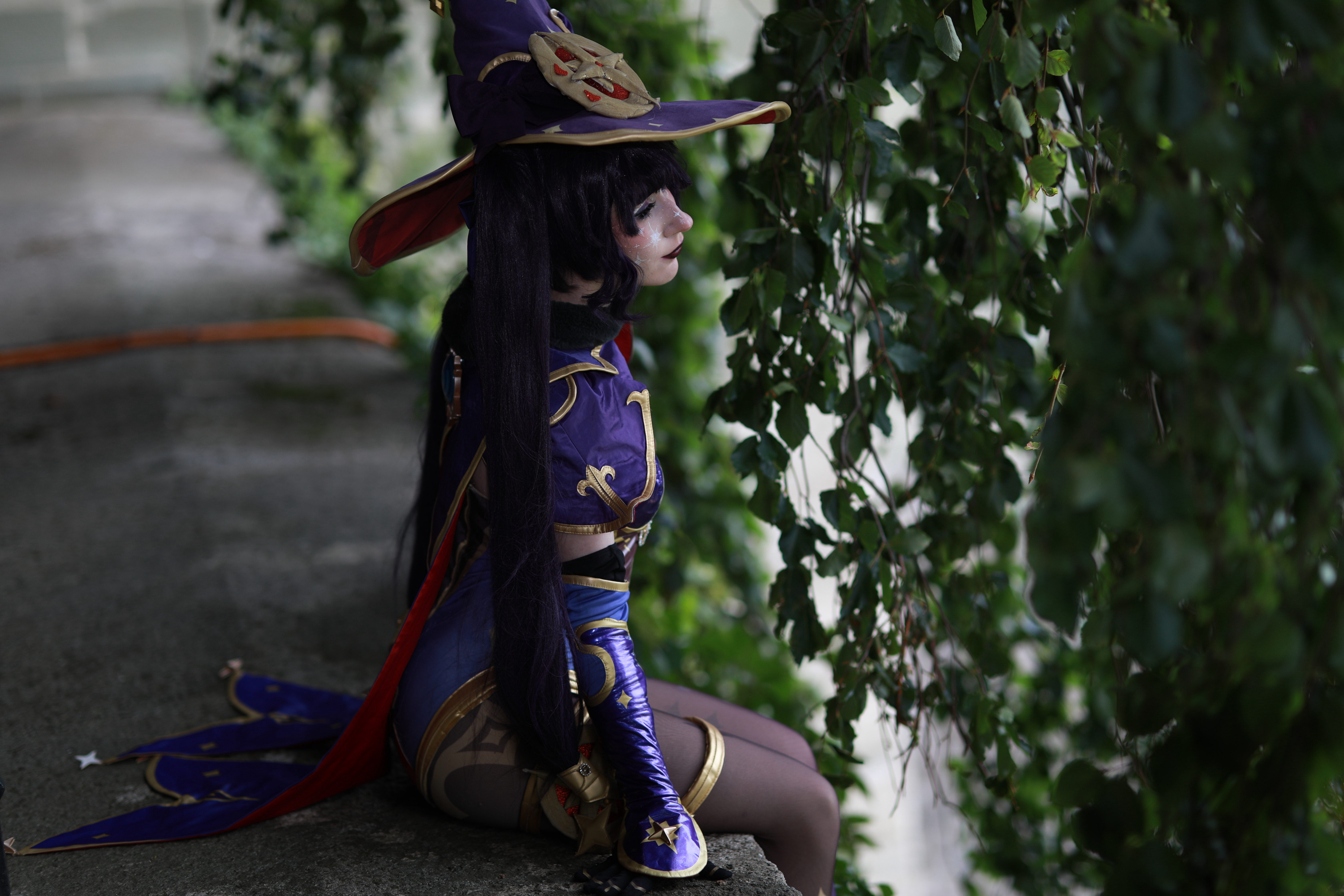 Mona Megistus - Photo 25