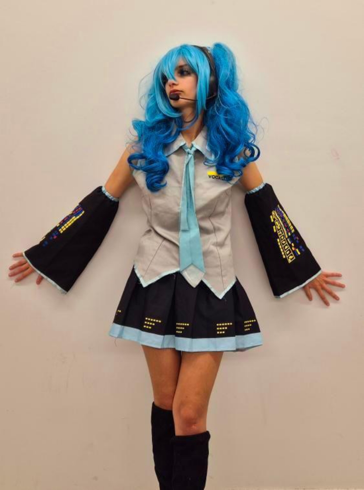 Hatsune Miku  - Photo 2