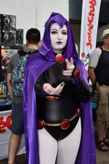 Raven ( Teen Titans) preview 3