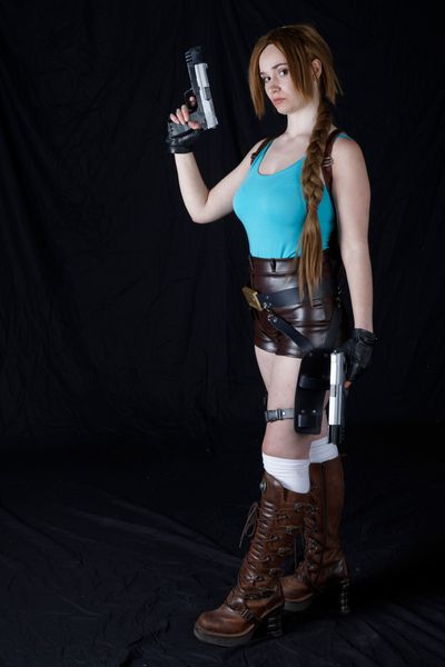 Mai_fukarane - tomb raider anniversary lara croft