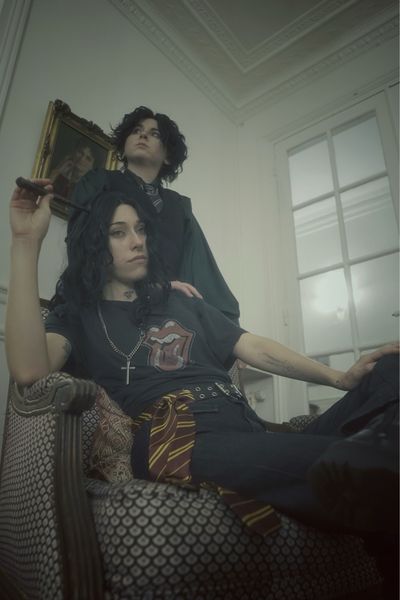 Neon_ - Noble house of black