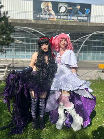 Homura & Madoka