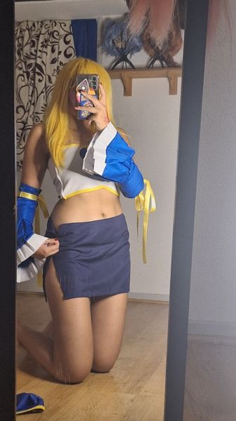 Ashhh - lucy heartfilia 