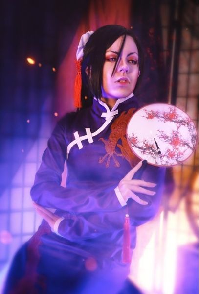 Trish_trash_cosplay - Yut-Lung en violet