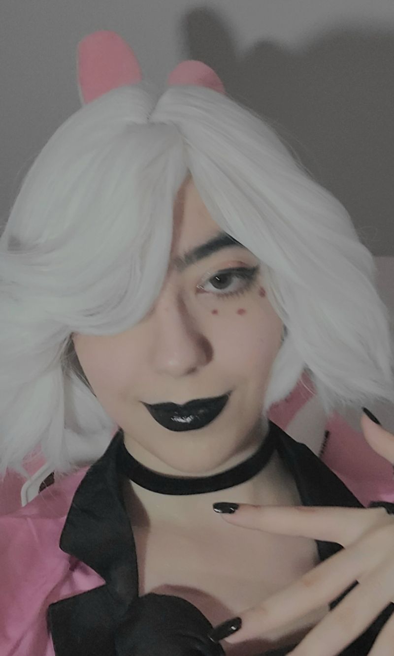 Lowa – Angel Dust 🕸