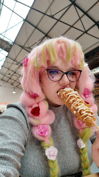 _fluffy_kiddo_ - Mitsuri kanroji casu
