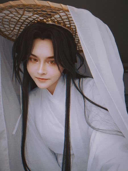 Varo - Xie Liang