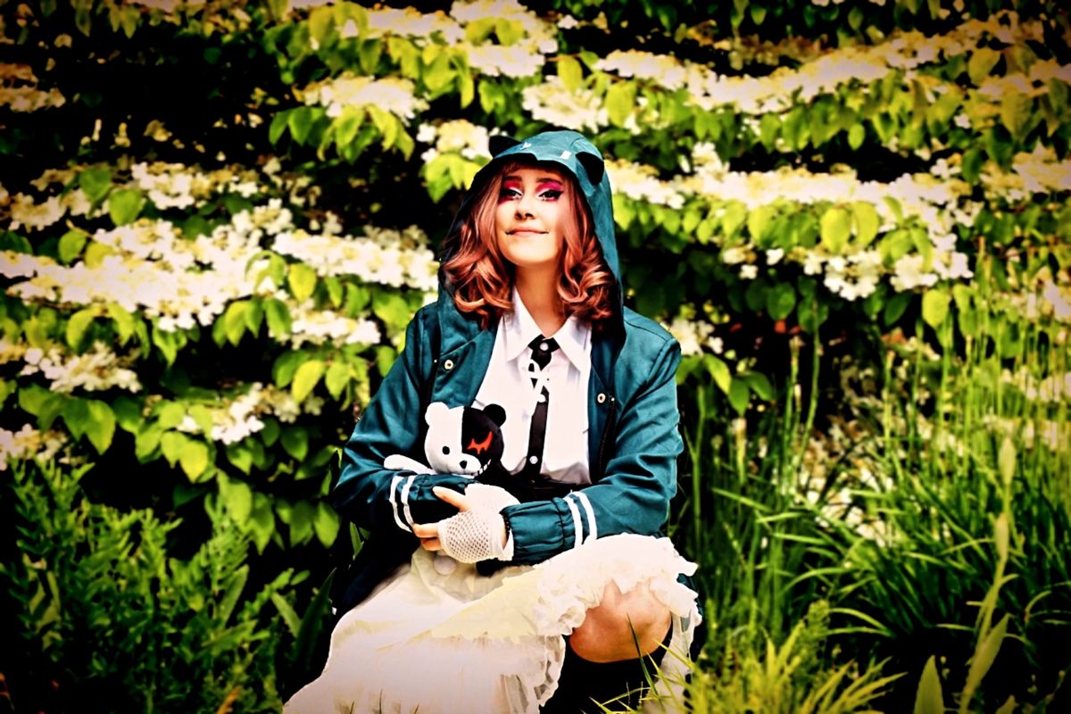 Gwen – Chiaki nanami 🎀