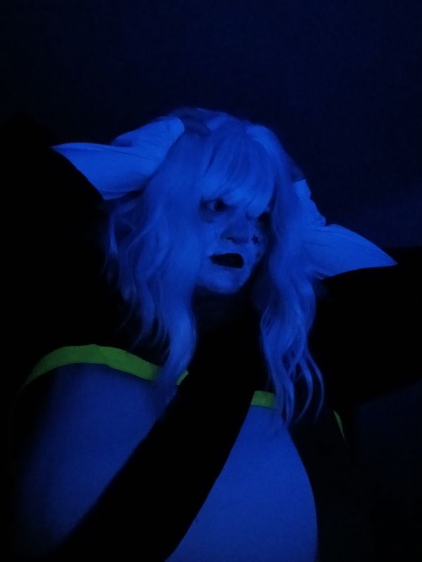 Uzi_.n.cos – Ink!Sans