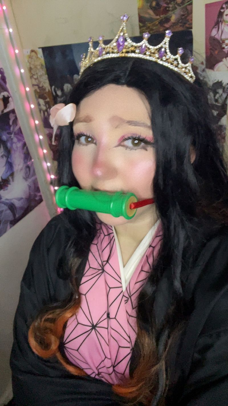 🎍nezuko_splay🎍 – Nezuko1