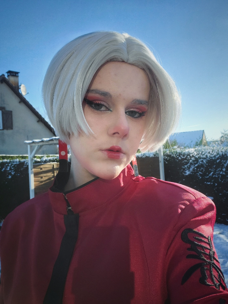 IzanaKurokawaOutside - Photo 5