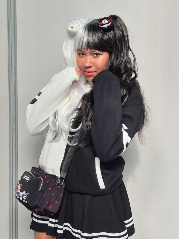 Qlq1_de_vivant – Monokuma Paris manga