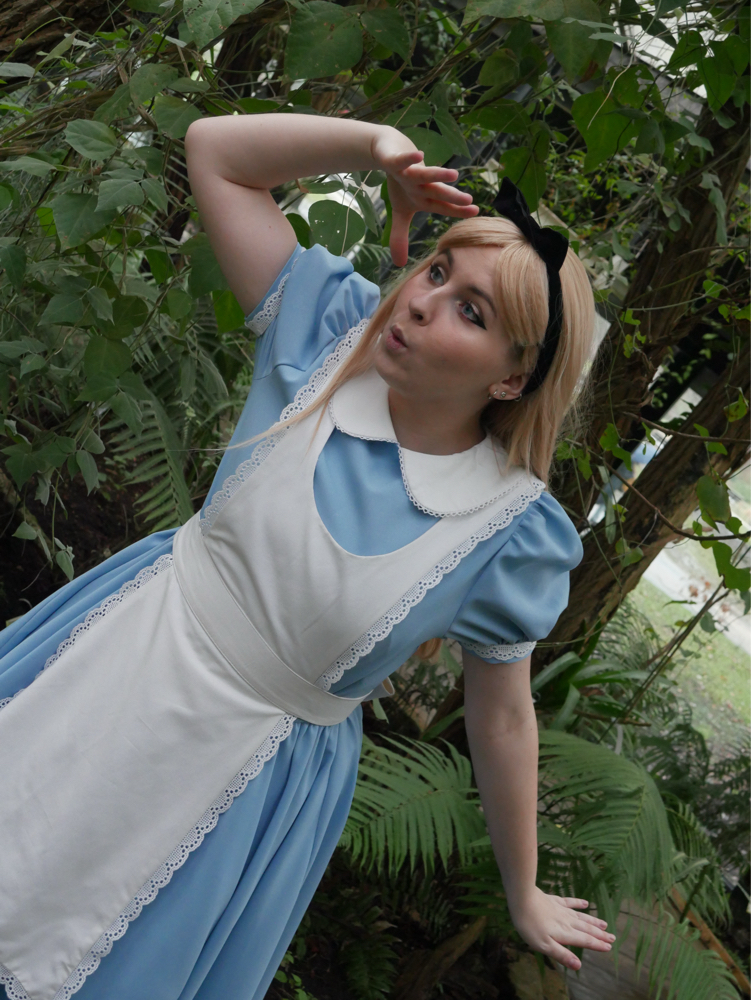 Alice  - Photo 4