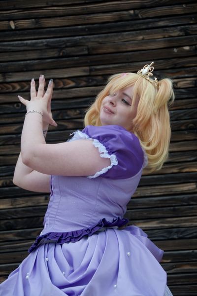 Rbelly - Freyja - (Tenue LL)