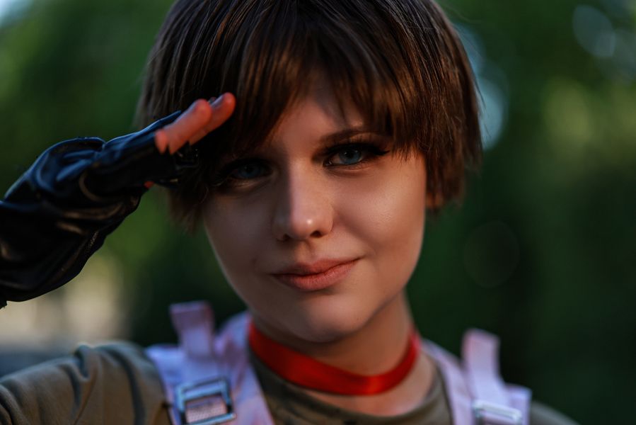 Cursed_cos - Rebecca Chambers 