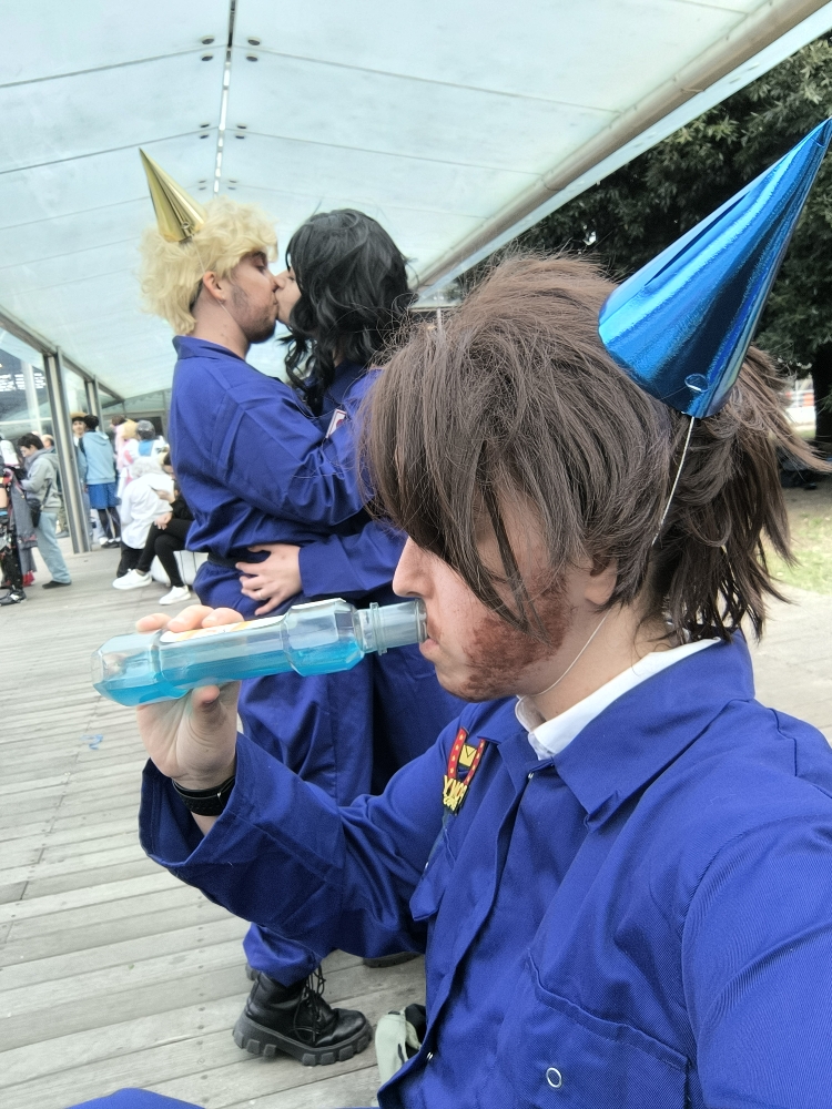 Mouthwashing PM - Photo 46