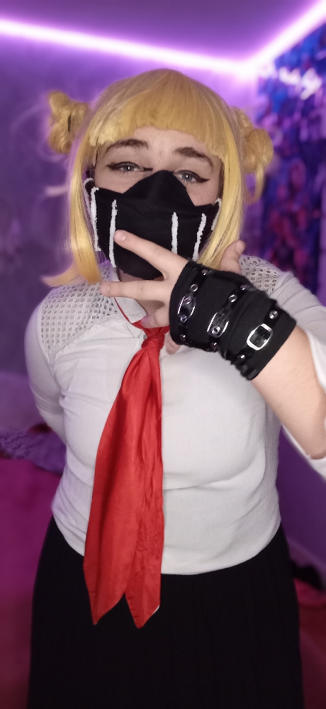 Toga — photo 5