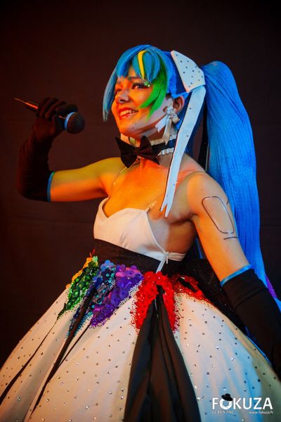 Phoenixas - Miku Pride