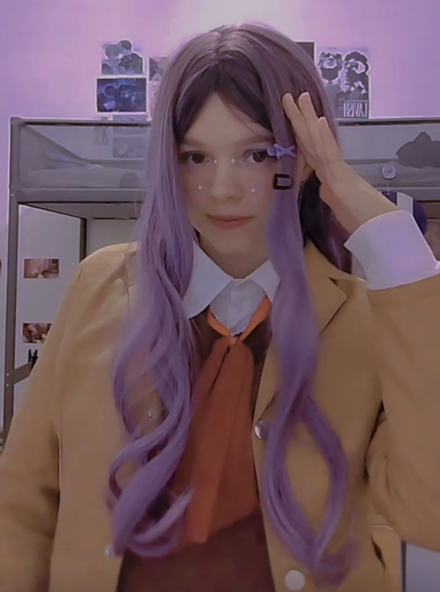 Yuri 🖊️📓 - Photo 18