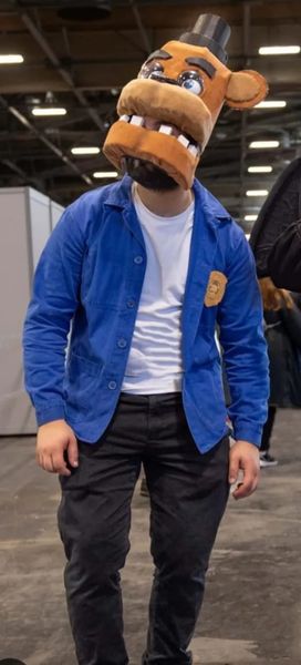 Tiffano_cos - Security guard