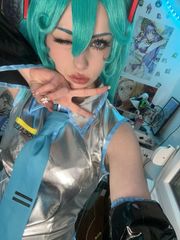 Hatsune Miku preview 2