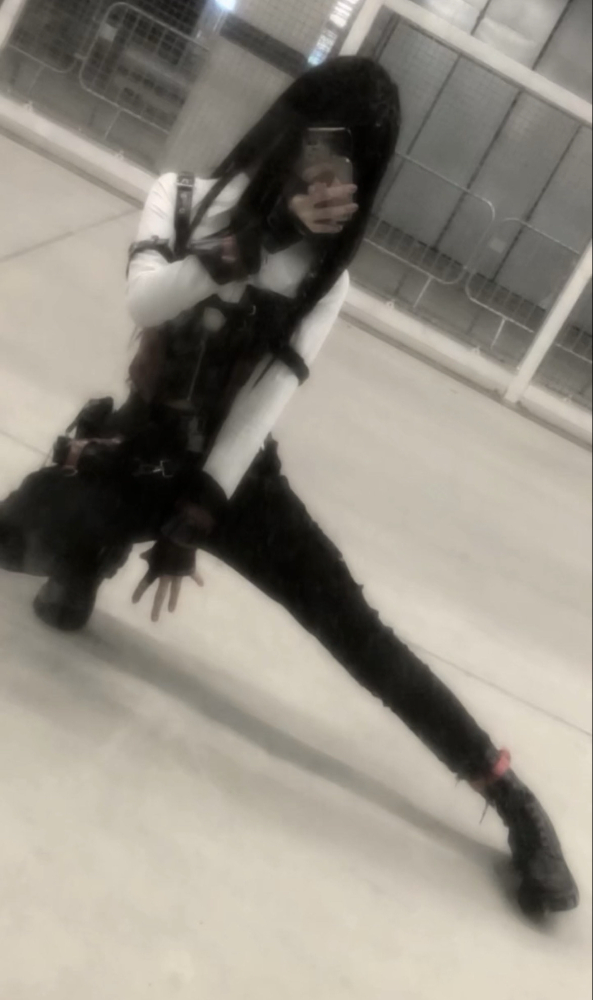 MC — photo 5