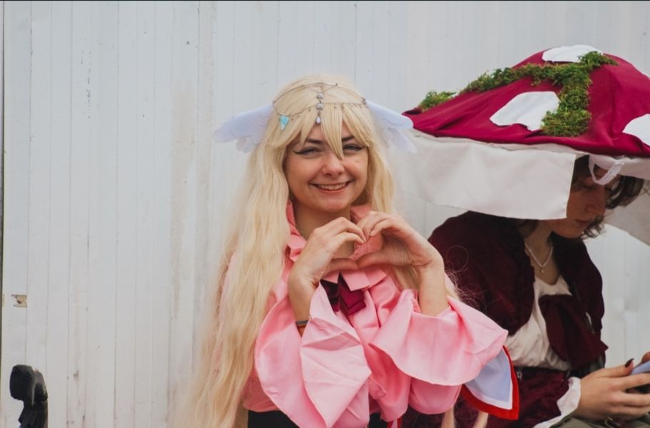 Lynscoss - Mavis vermillion 