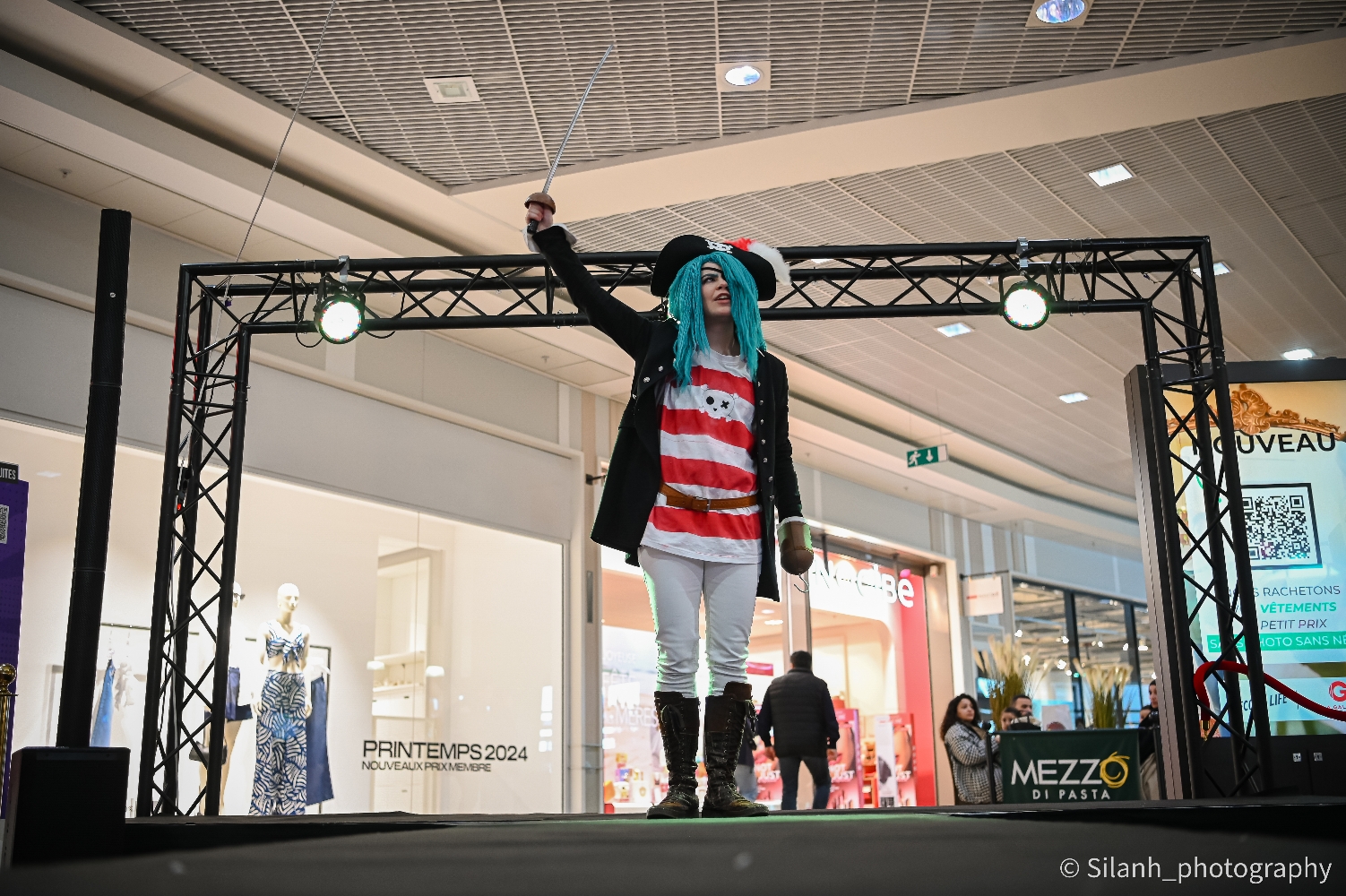 Merry Bluehair - Photo 1