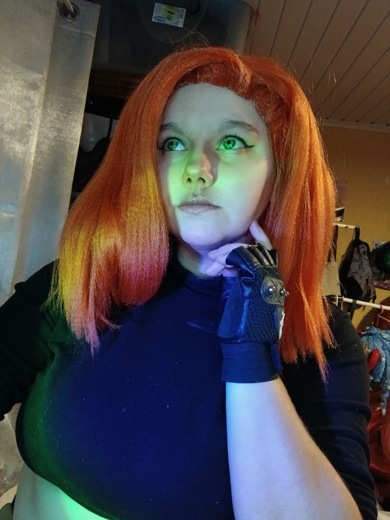 Fluffykiddo – Kim at home