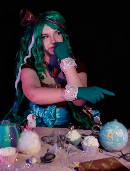 Froggy - Maddie hatter