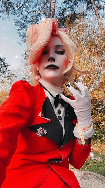 Blooki52_cos - Charlie Morningstar