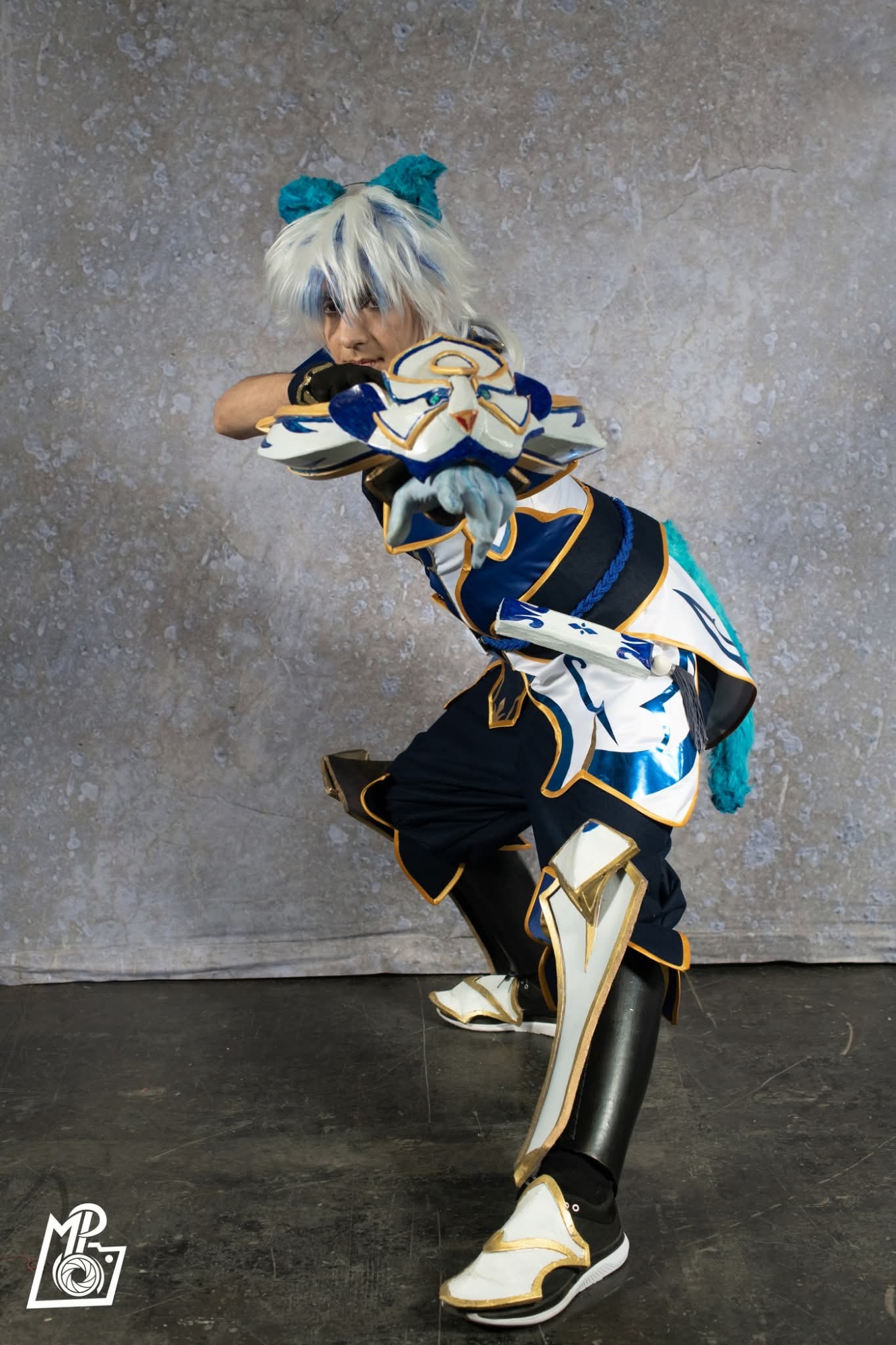 Ezreal porcelain arm - Photo 4