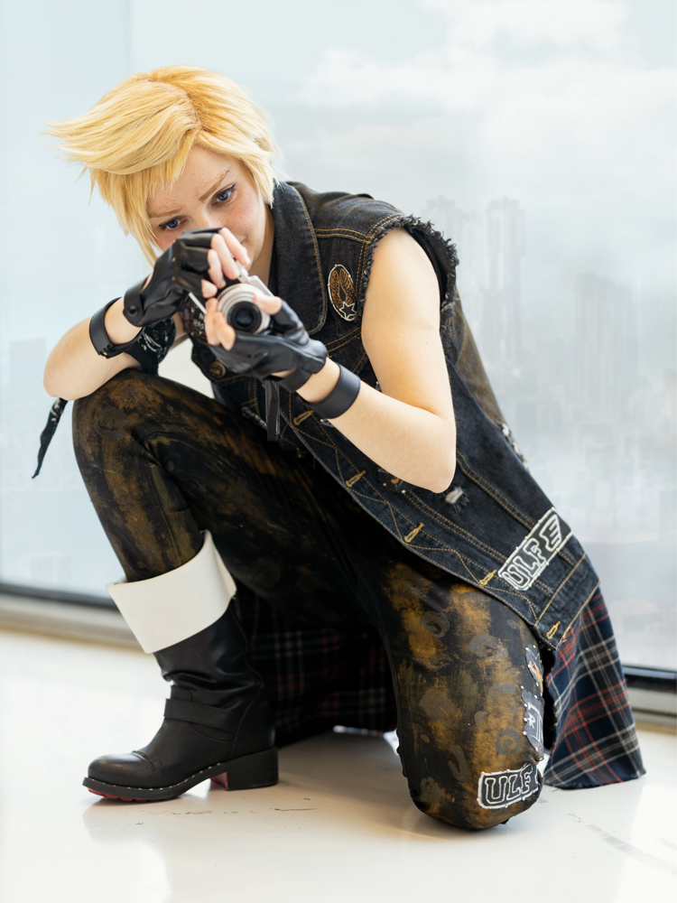Prompto - Photo 3