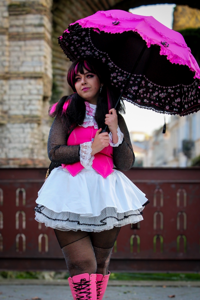 Draculaura - shooting 1 — photo 6