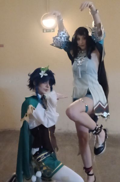 Mighty - pose duo genshin