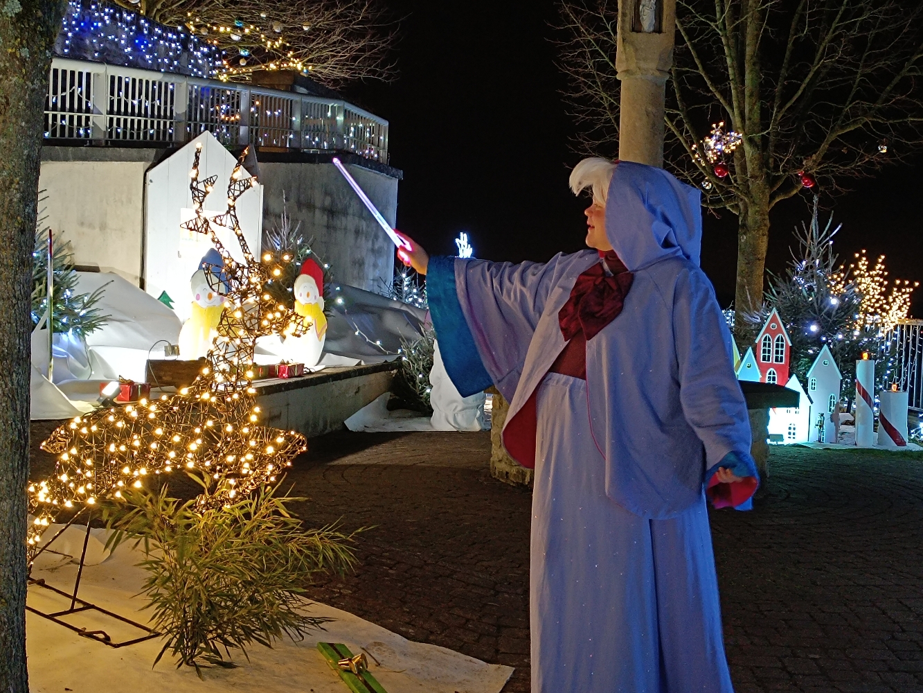 Bonne fée de Noël  - Photo 1