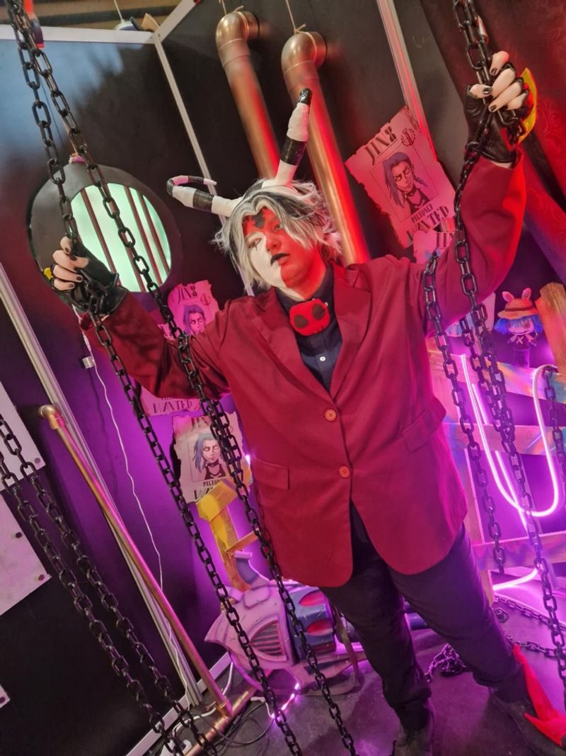 Thalis_cos – Blitzø