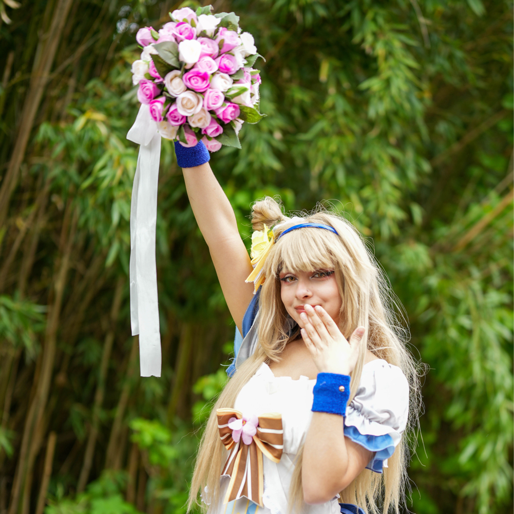 Kotori Minami - Photo 4