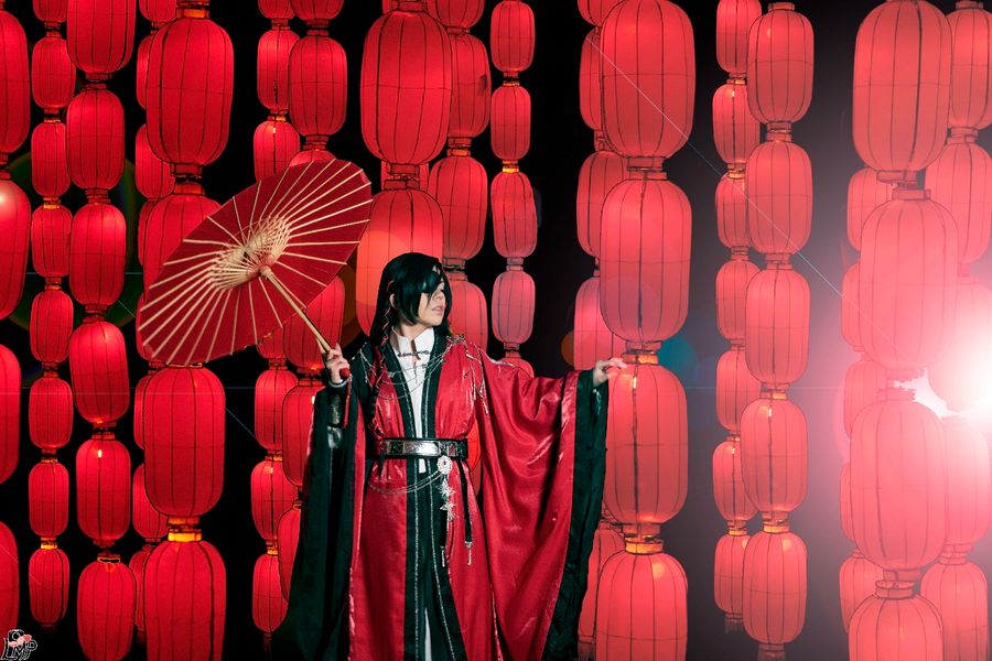 Trish_trash_cosplay - Hua Cheng